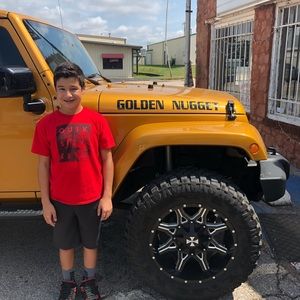 Meet your Posher, Guy